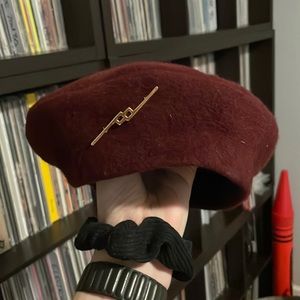Vintage beret